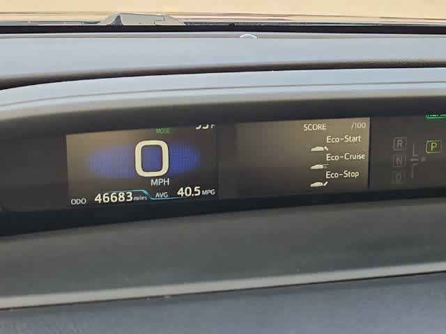 Used 2022 Toyota Prius LE FWD image 27