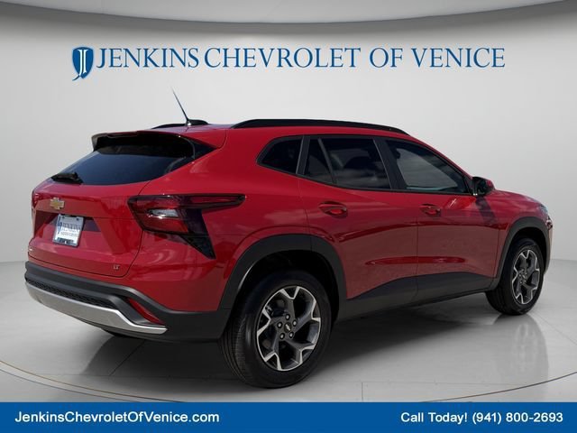 New 2026 Chevrolet Trax LT w/ LT Convenience Package FWD image 5