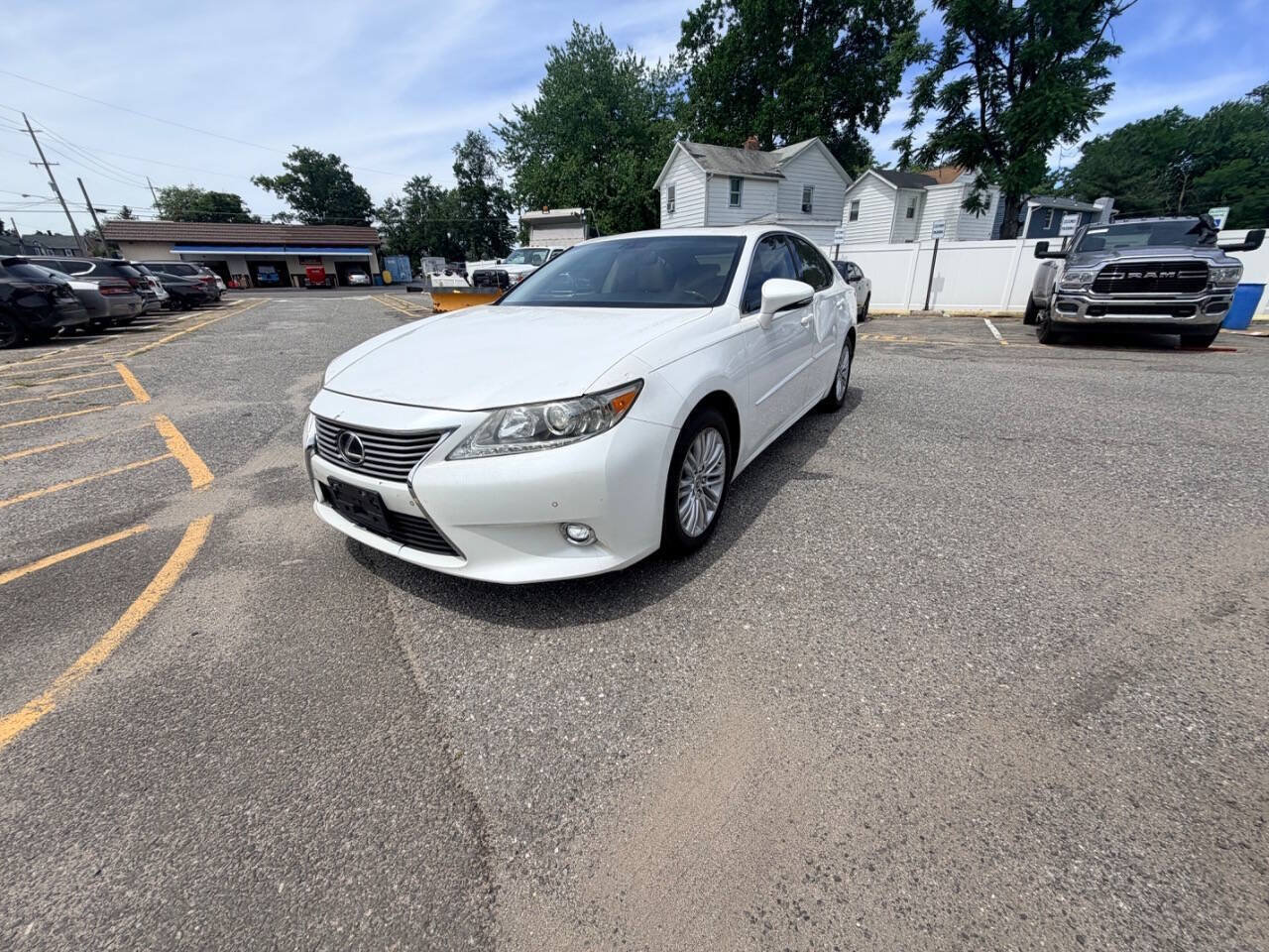 Used 2014 Lexus ES 350 w/ Luxury Package FWD image 64