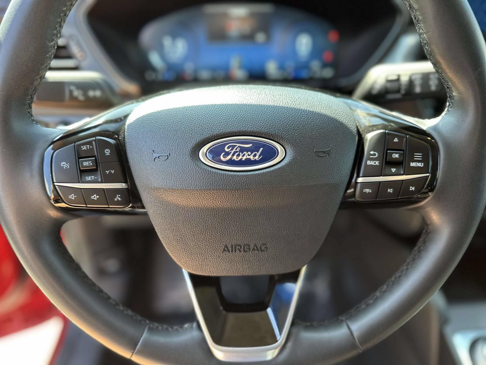 Used 2023 Ford Escape Active w/ Tech Pack #2 AWD/4WD image 14