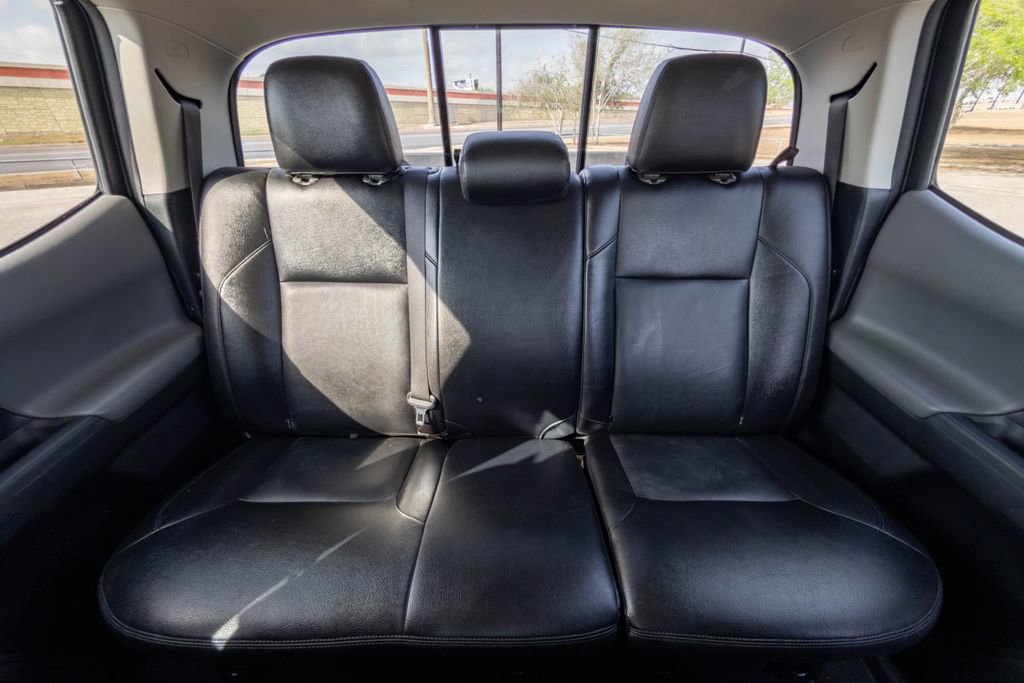 Used 2020 Toyota Tacoma SR5 image 15