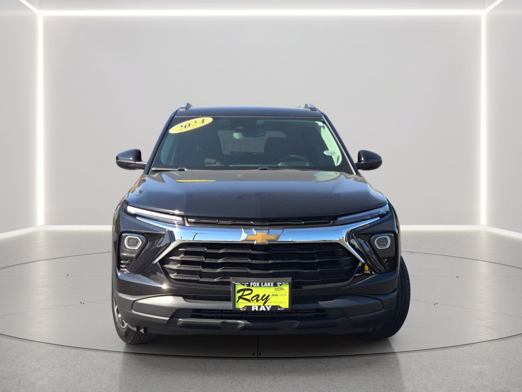 Used 2024 Chevrolet TrailBlazer LT w/ Convenience Package AWD/4WD image 4