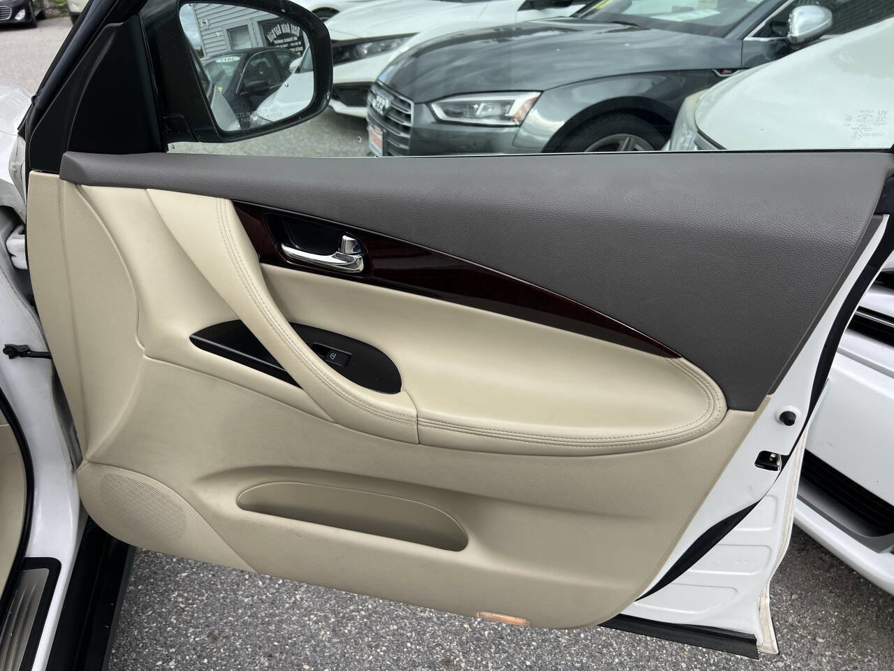 Used 2010 INFINITI EX35 Journey image 11