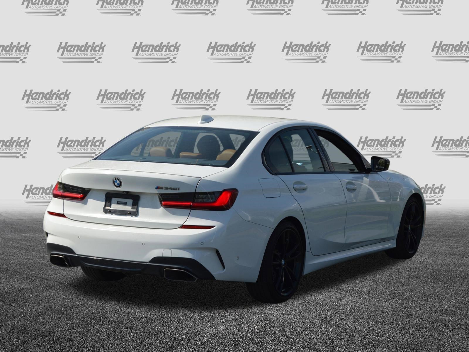 Used 2021 BMW M340i image 11