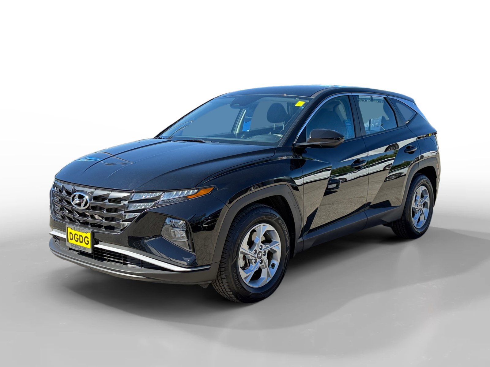 Certified 2024 Hyundai Tucson SE image 1