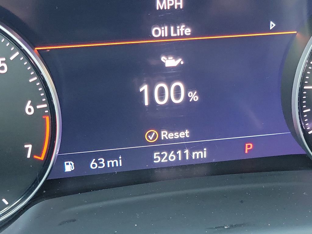 Used 2022 Buick Envision Essence w/ Sport Touring Package image 12