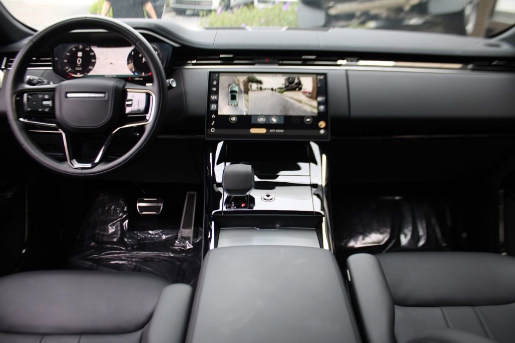 Used 2024 Land Rover Range Rover Sport Dynamic SE image 28