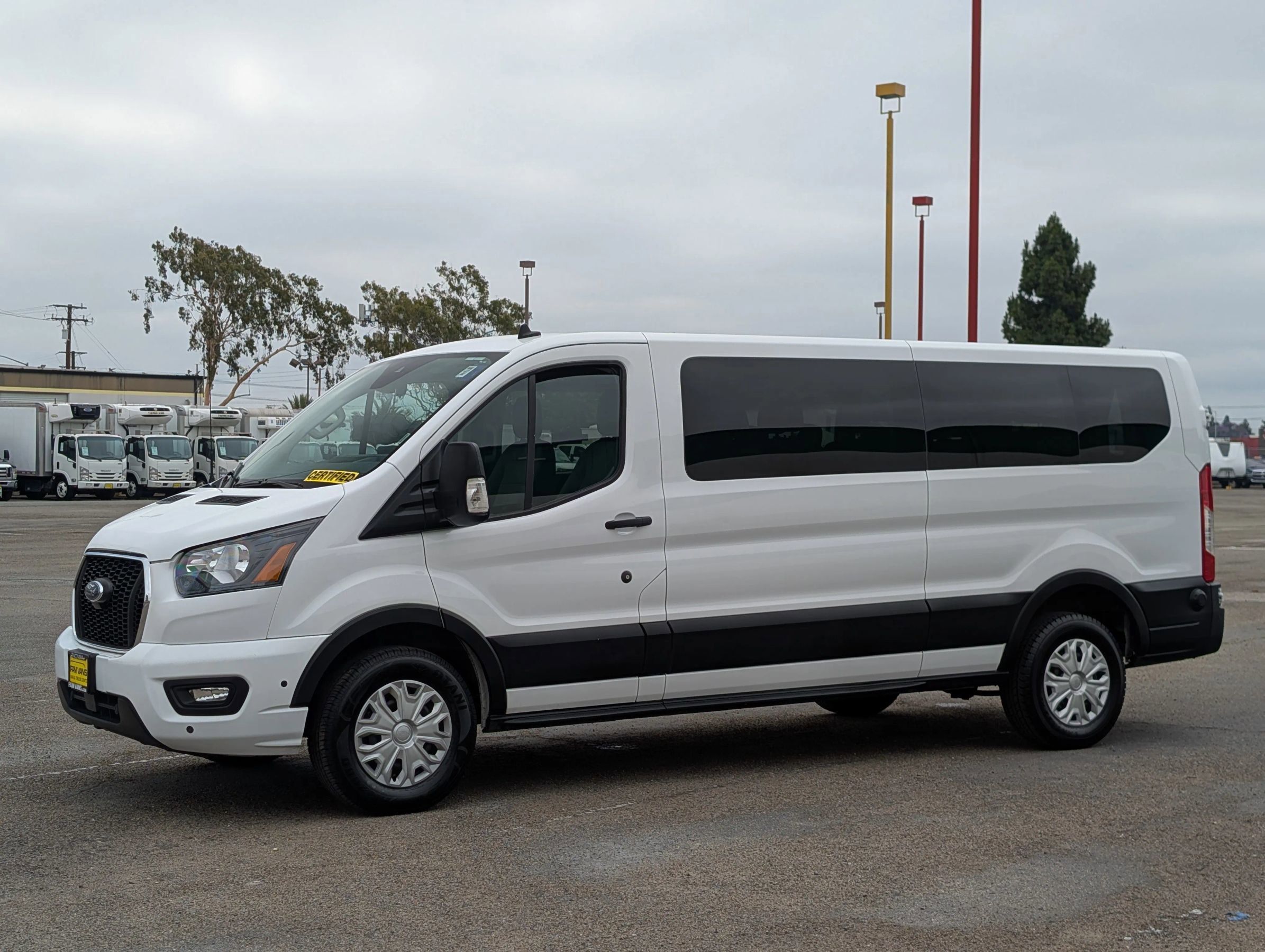 Used 2024 Ford Transit 350 XLT RWD image 3