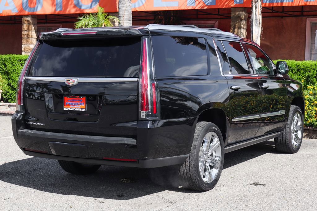 Used 2018 Cadillac Escalade ESV Platinum image 9