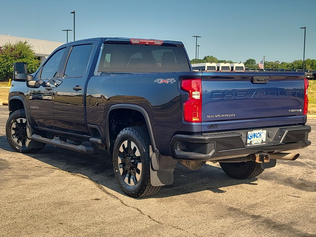 Used 2020 Chevrolet Silverado 2500 Custom w/ Gooseneck/5TH Wheel Package AWD/4WD image 2