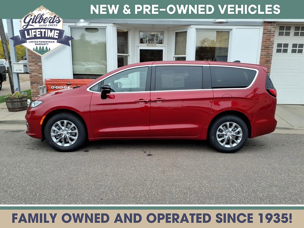 New 2026 Chrysler Pacifica Select image 1