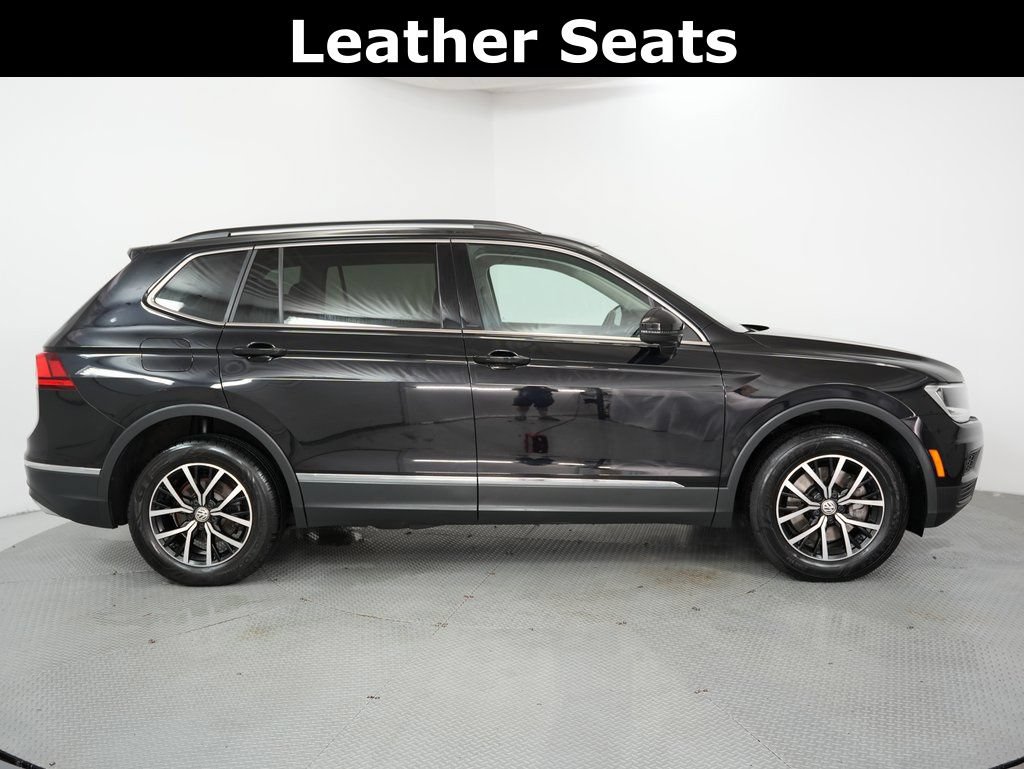Used 2021 Volkswagen Tiguan SE w/ Panoramic Sunroof Package AWD/4WD image 5