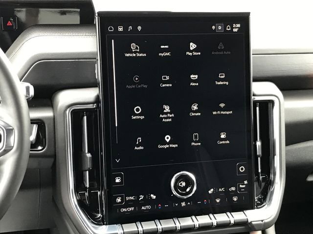 Certified 2025 GMC Yukon XL Denali AWD/4WD image 9
