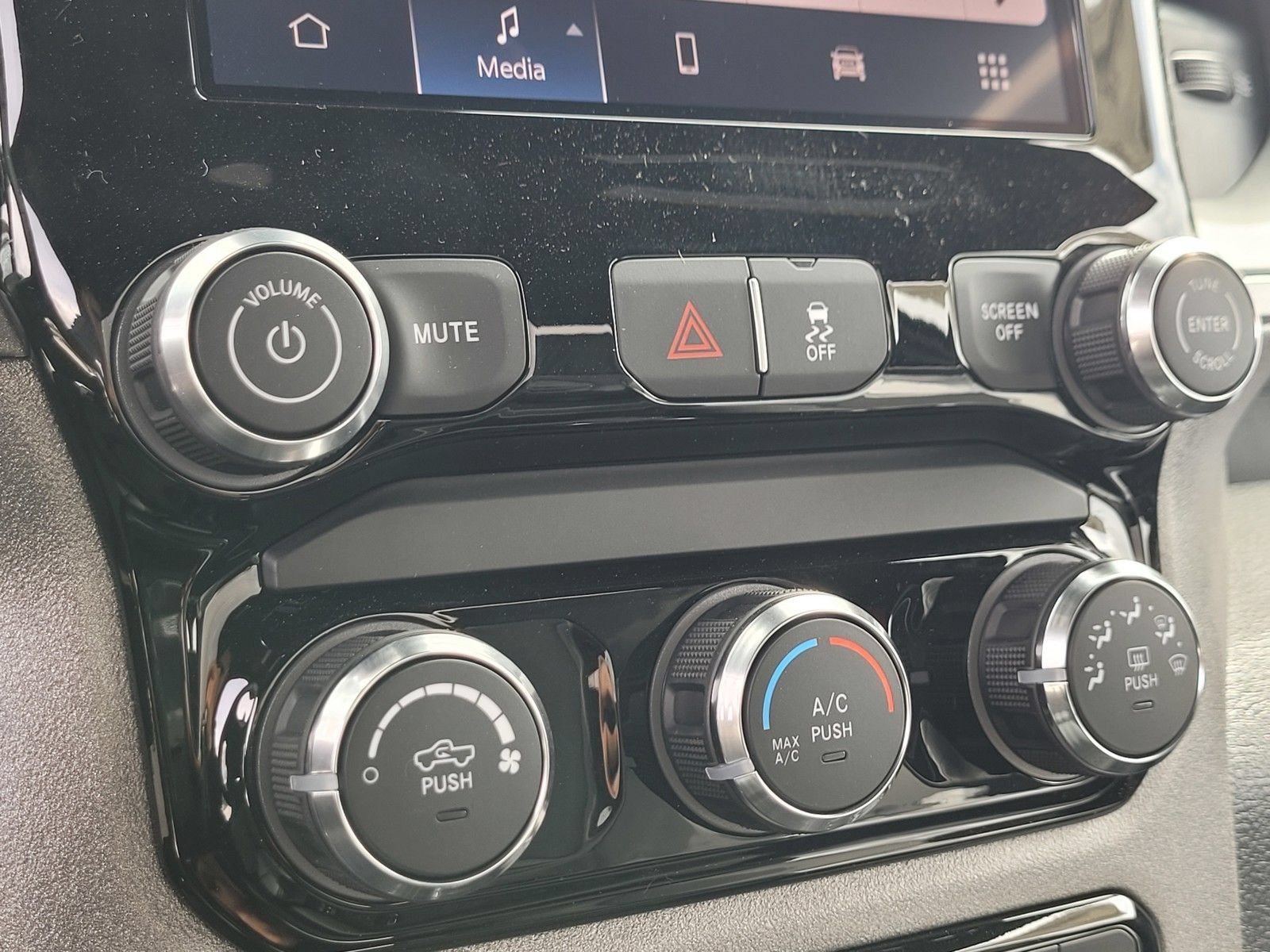 New 2026 RAM 4500 Tradesman AWD/4WD image 13