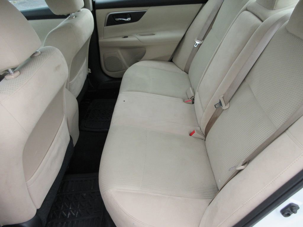 Used 2015 Nissan Altima 2.5 S w/ Power Driver Seat Package image 13