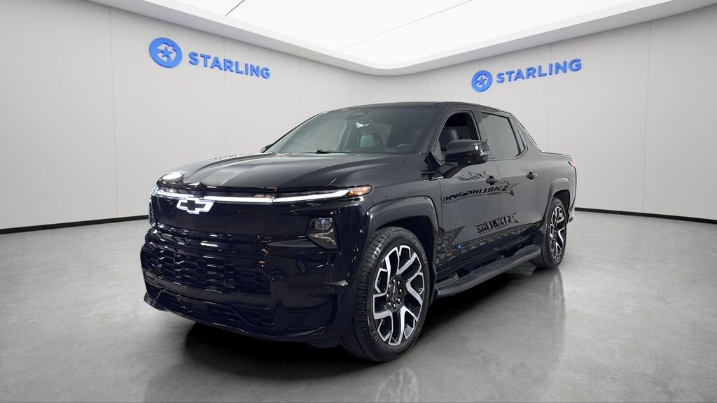 Used 2024 Chevrolet Silverado EV RST image 16