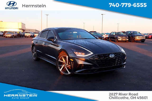 Used 2023 Hyundai Sonata SEL Plus w/ Cargo Package FWD image 1