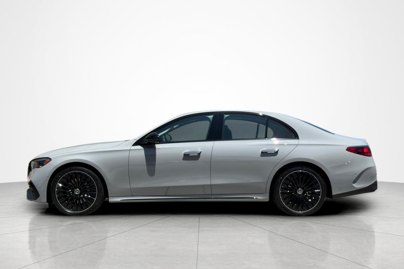 New 2026 Mercedes-Benz E 350 Sedan image 2