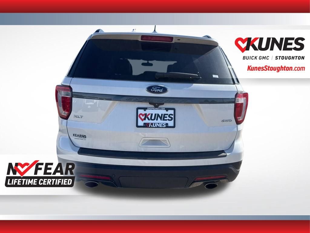 Used 2018 Ford Explorer XLT w/ XLT Appearance Package AWD/4WD image 10