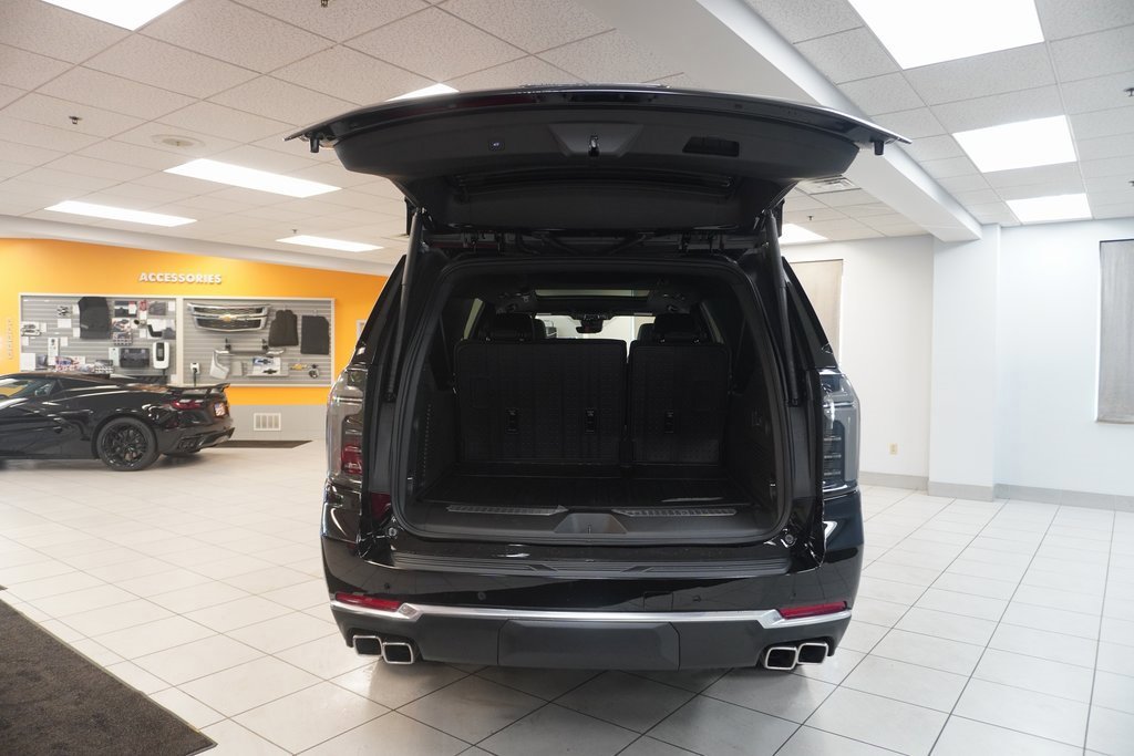 New 2026 Chevrolet Suburban High Country image 10