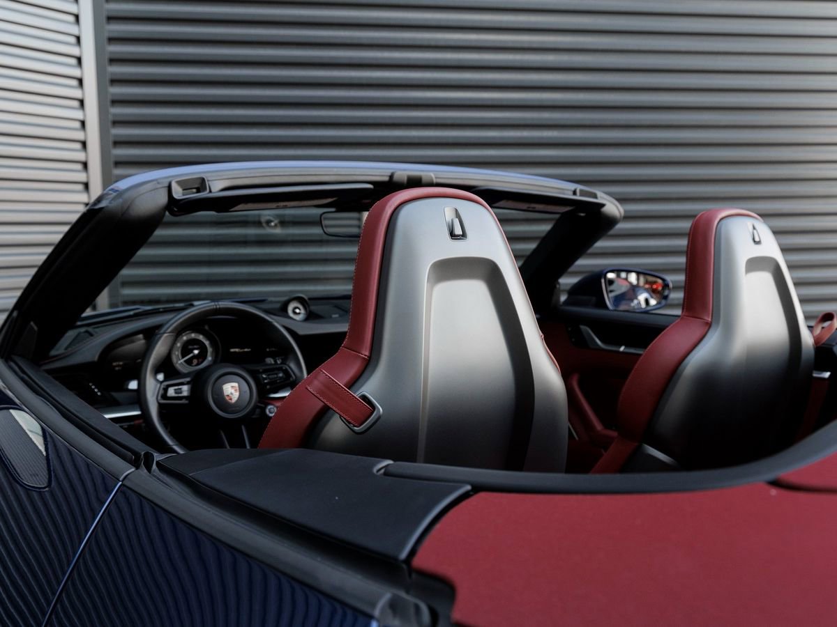 Used 2025 Porsche 911 Turbo image 14