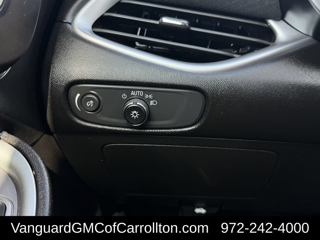 Used 2024 Chevrolet Malibu LT FWD image 24