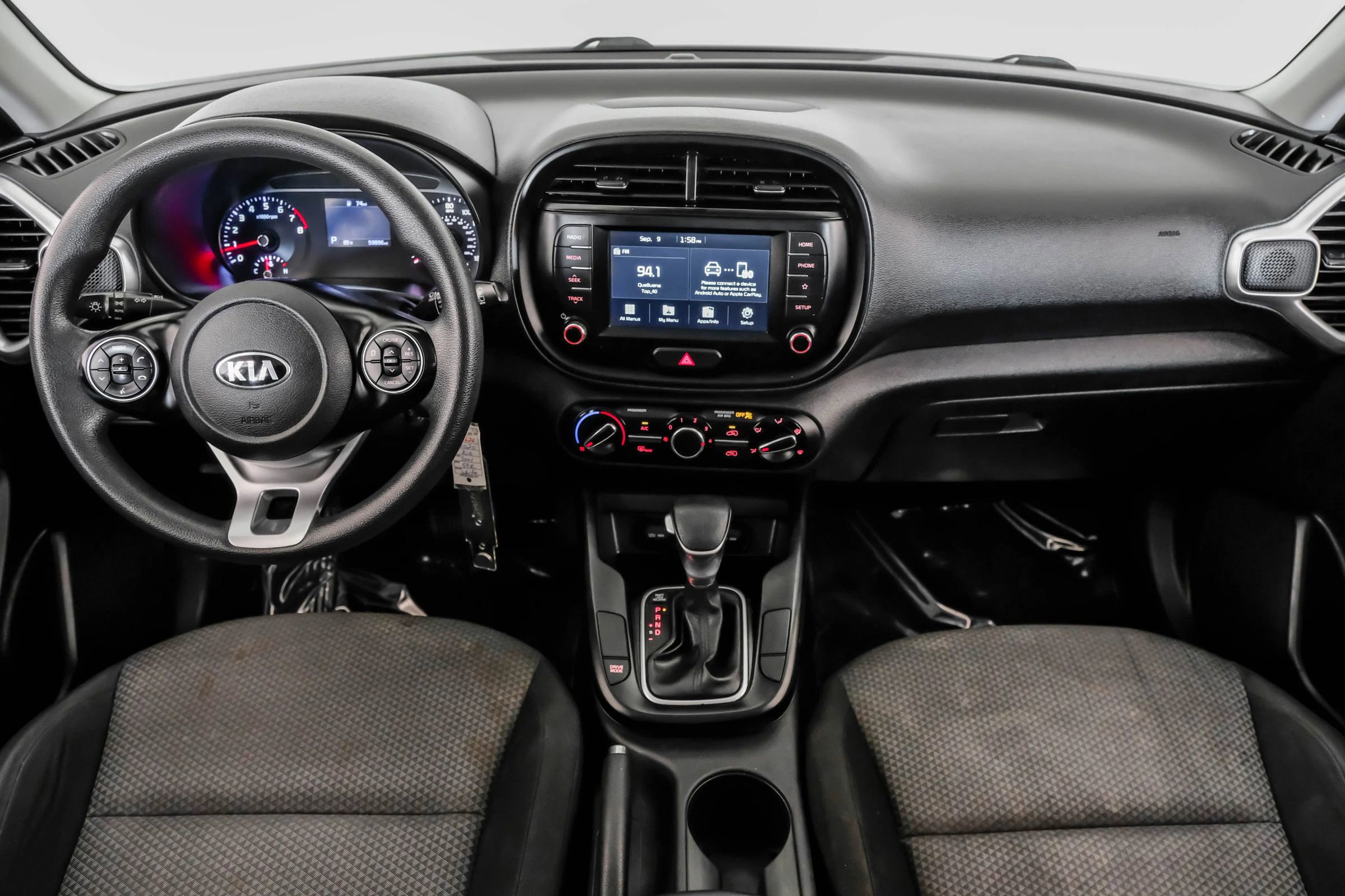 Used 2020 Kia Soul LX image 17