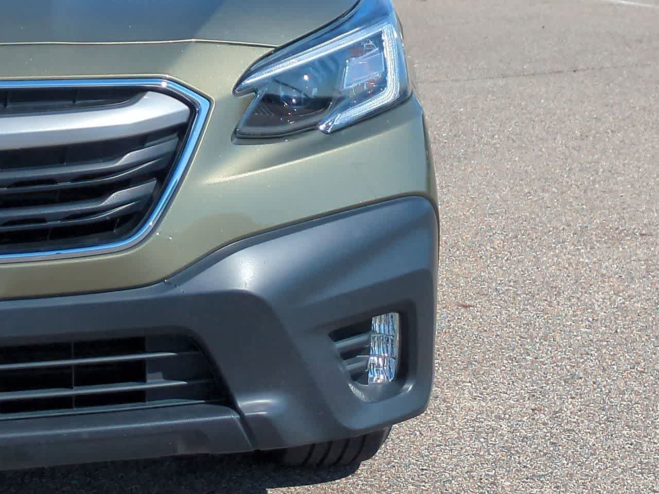 Used 2020 Subaru Outback Premium image 10