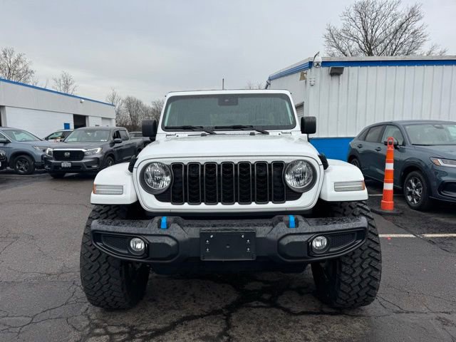 Used 2024 Jeep Wrangler Unlimited w/ Convenience Group AWD/4WD image 7