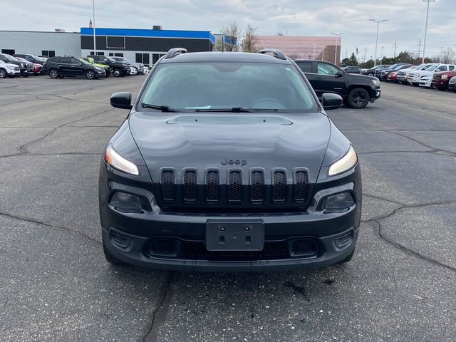 Used 2016 Jeep Cherokee Sport w/ Cold Weather Group image 11