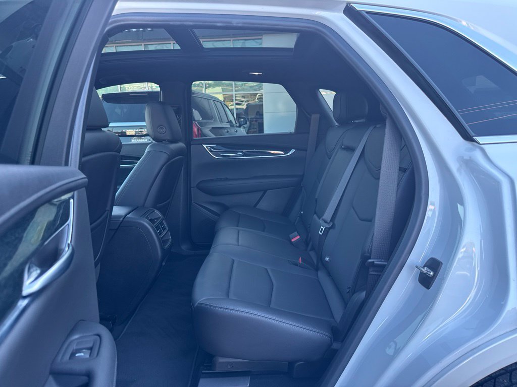 Used 2020 Cadillac XT5 Premium Luxury AWD/4WD image 24