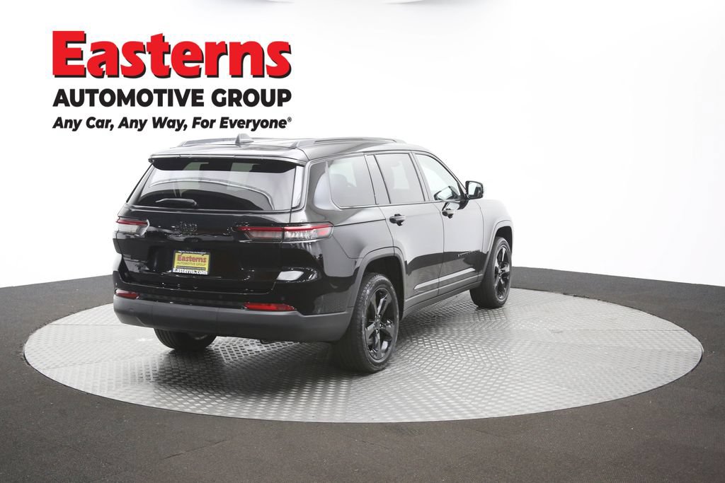 Used 2023 Jeep Grand Cherokee L Laredo AWD/4WD image 43