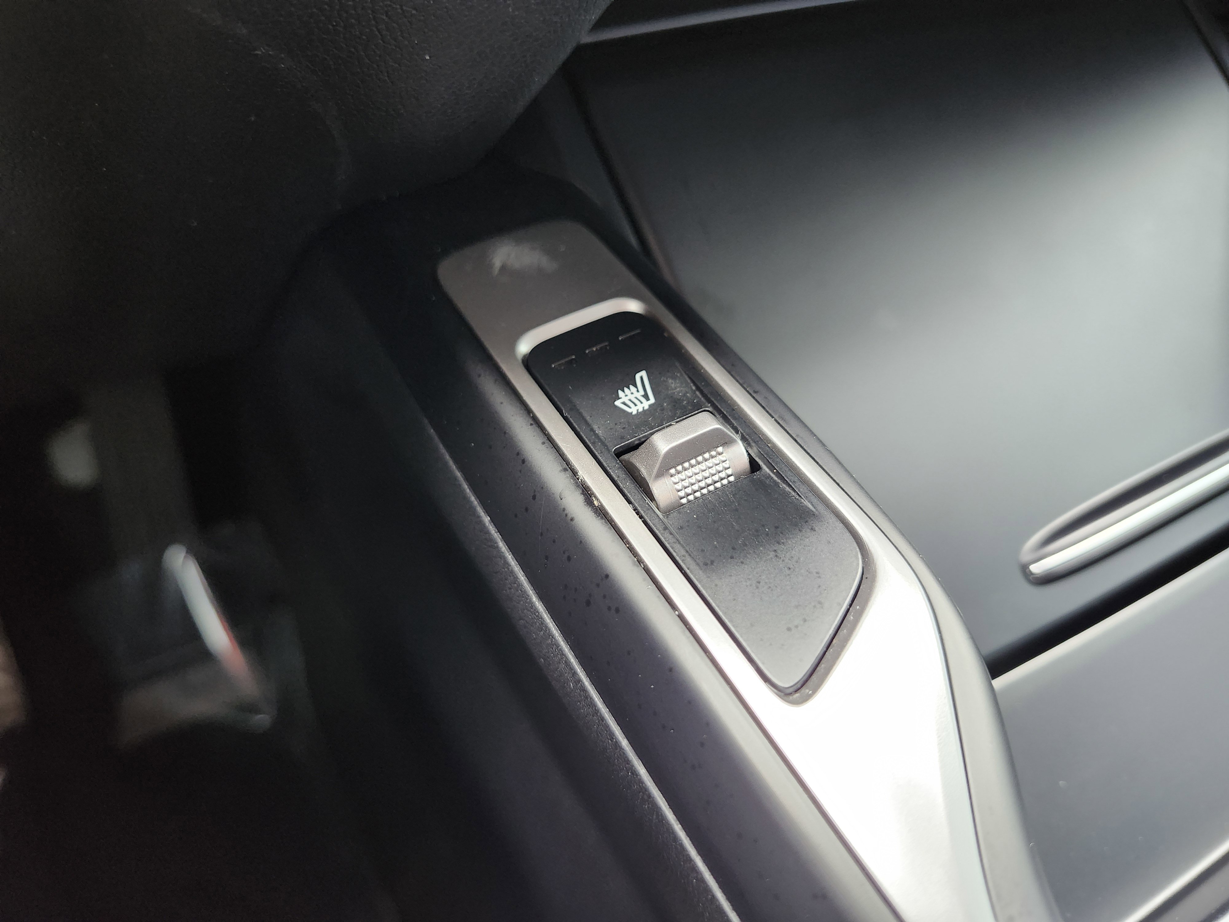 Used 2022 Kia Sorento S FWD image 9