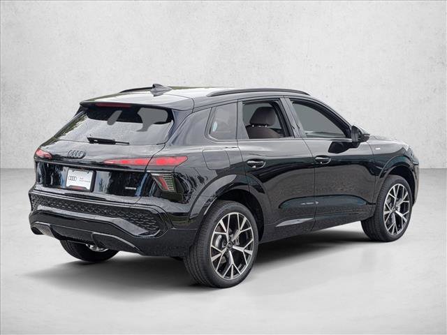 New 2026 Audi Q3 quattro 2.0T image 2