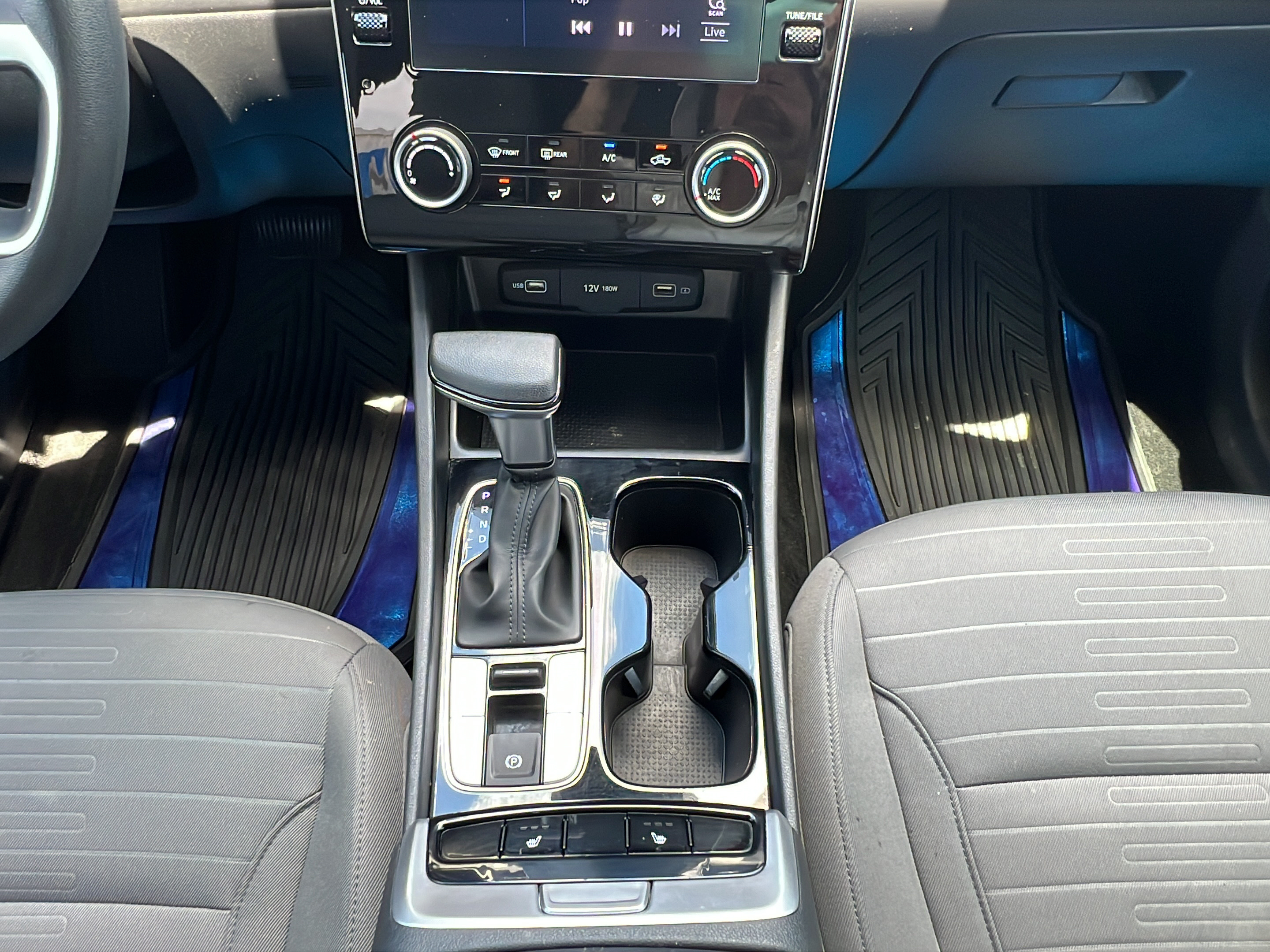 Certified 2022 Hyundai Santa Cruz SEL FWD image 15