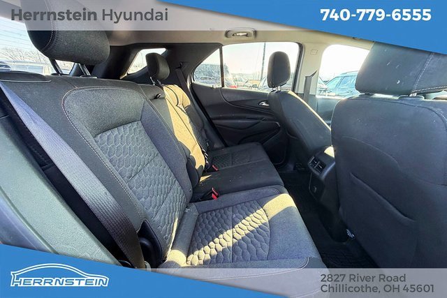 Used 2018 Chevrolet Equinox LT image 19