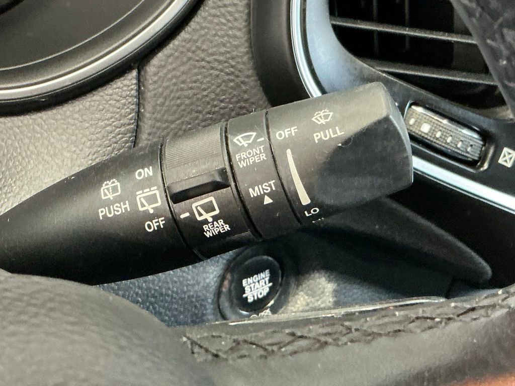 Used 2021 Jeep Cherokee Latitude Lux image 39