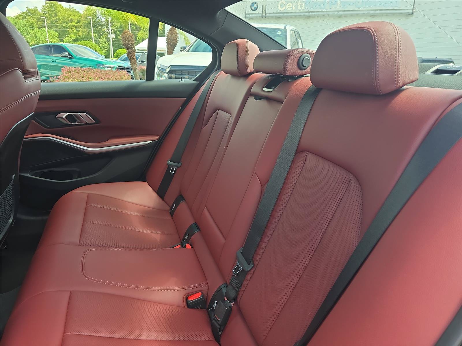 Certified 2023 BMW 330i Sedan w/ M Sport Package RWD image 11
