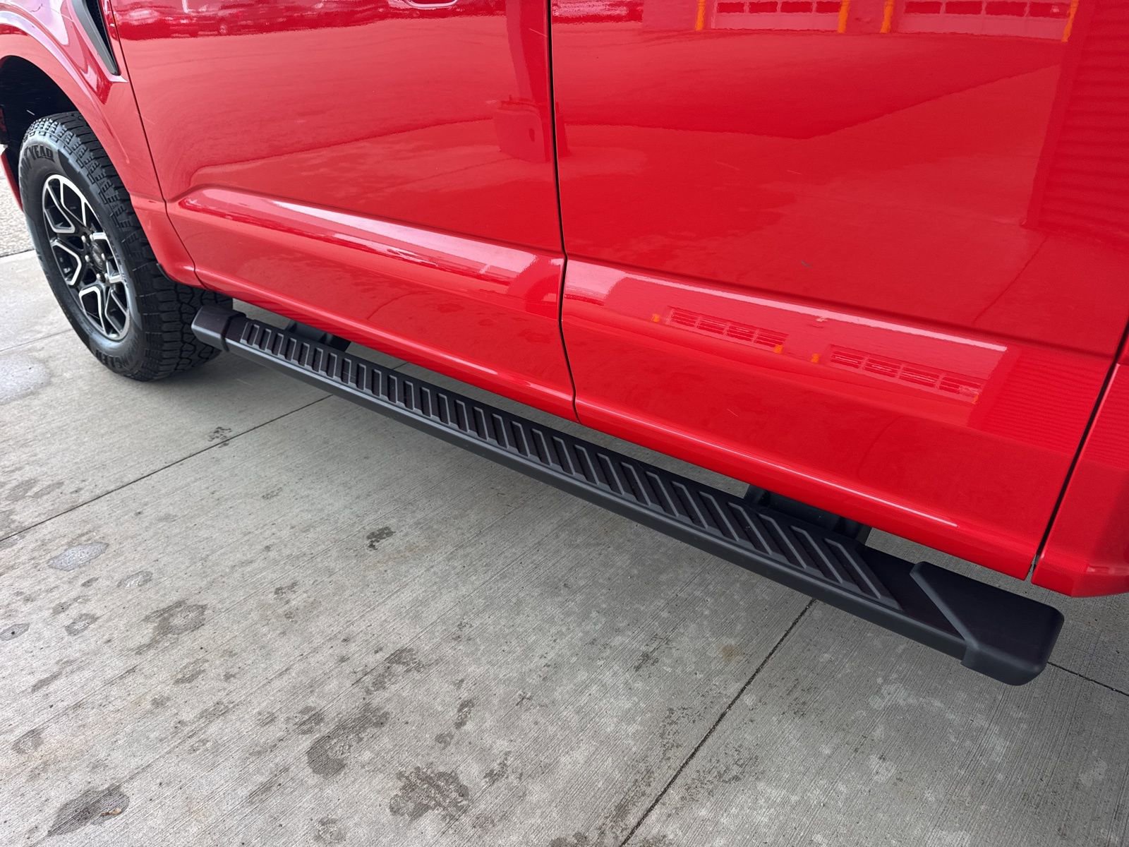 Certified 2023 Ford F150 XLT w/ Equipment Group 302A High image 16