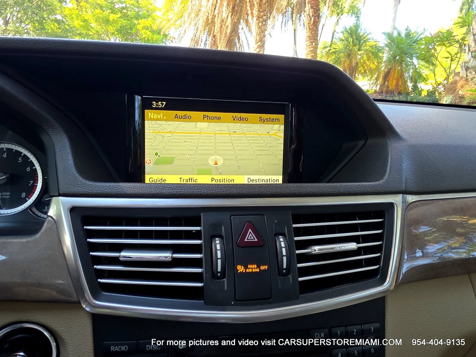 Used 2011 Mercedes-Benz E 350 4MATIC Wagon image 39