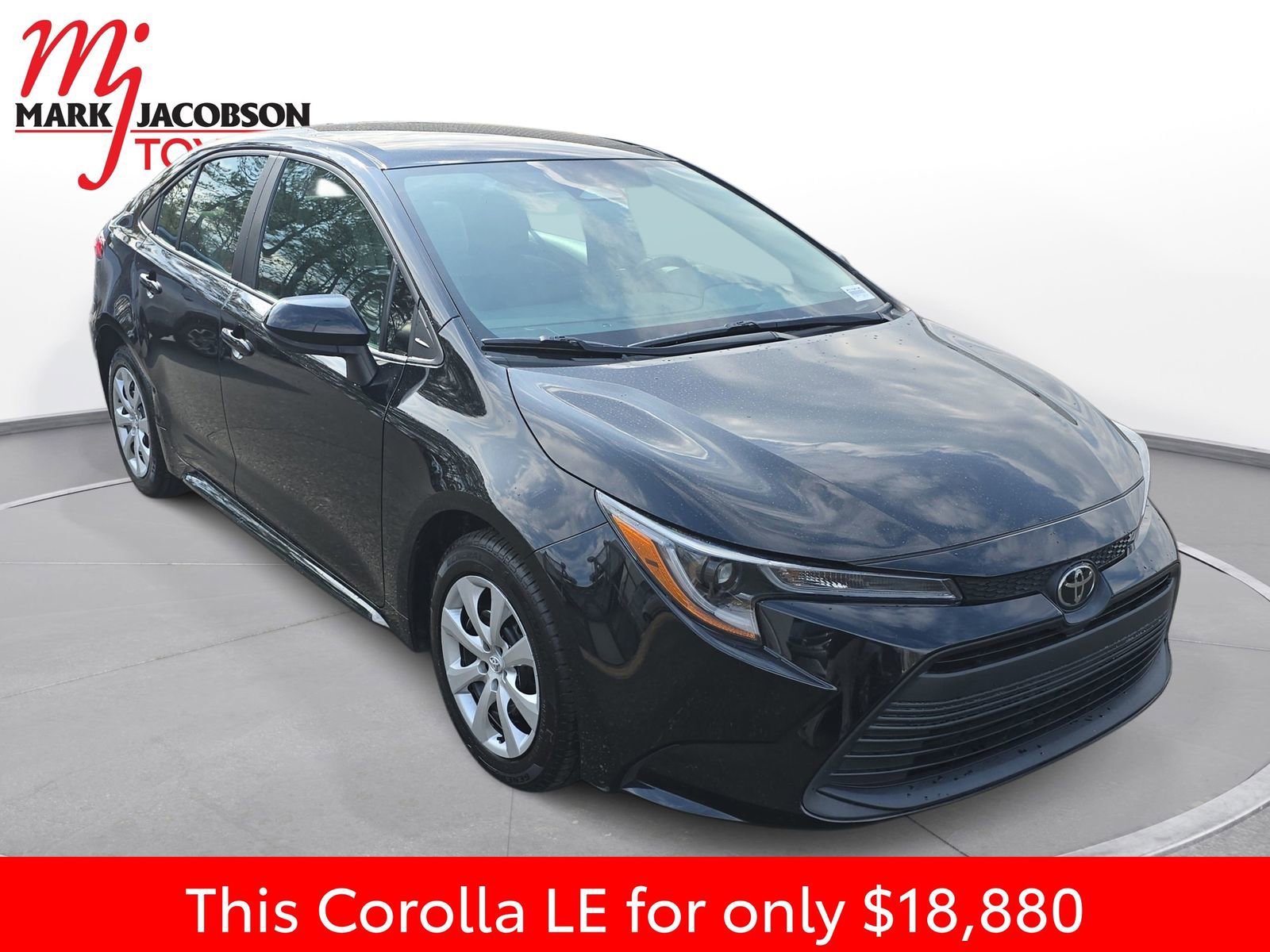 Used 2024 Toyota Corolla LE image 5