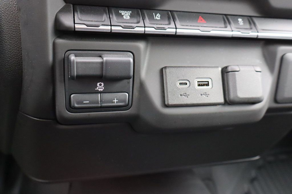 Used 2024 Chevrolet Silverado 3500 W/T AWD/4WD image 13