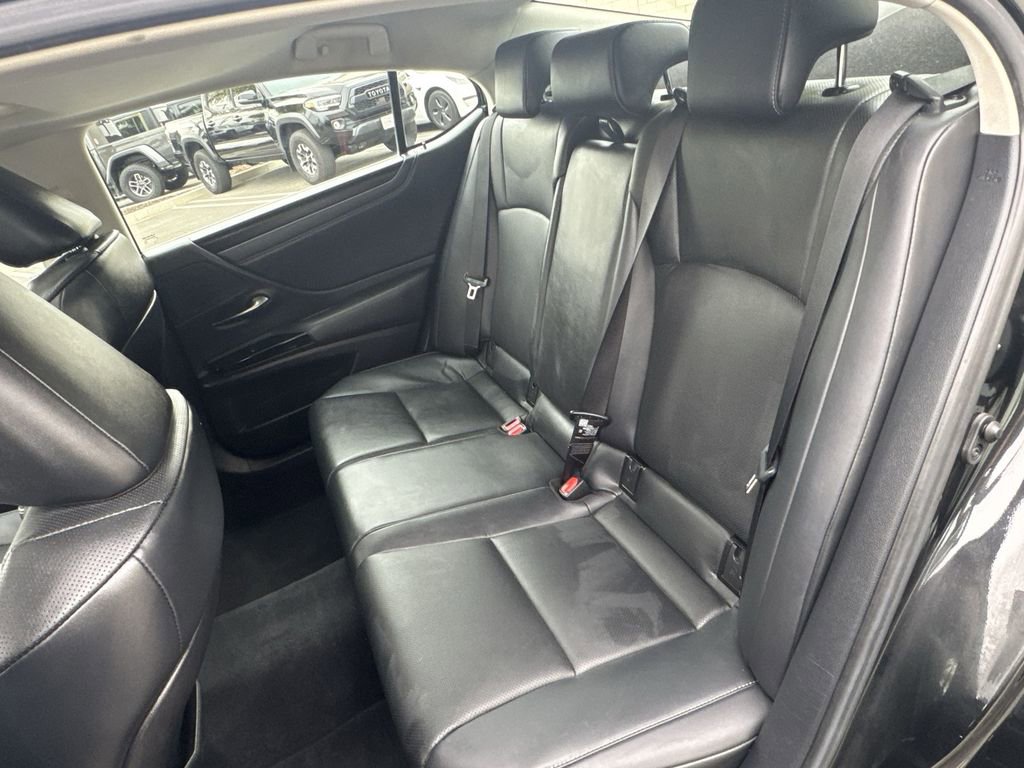 Used 2023 Lexus ES 250 w/ Premium Package AWD/4WD image 25