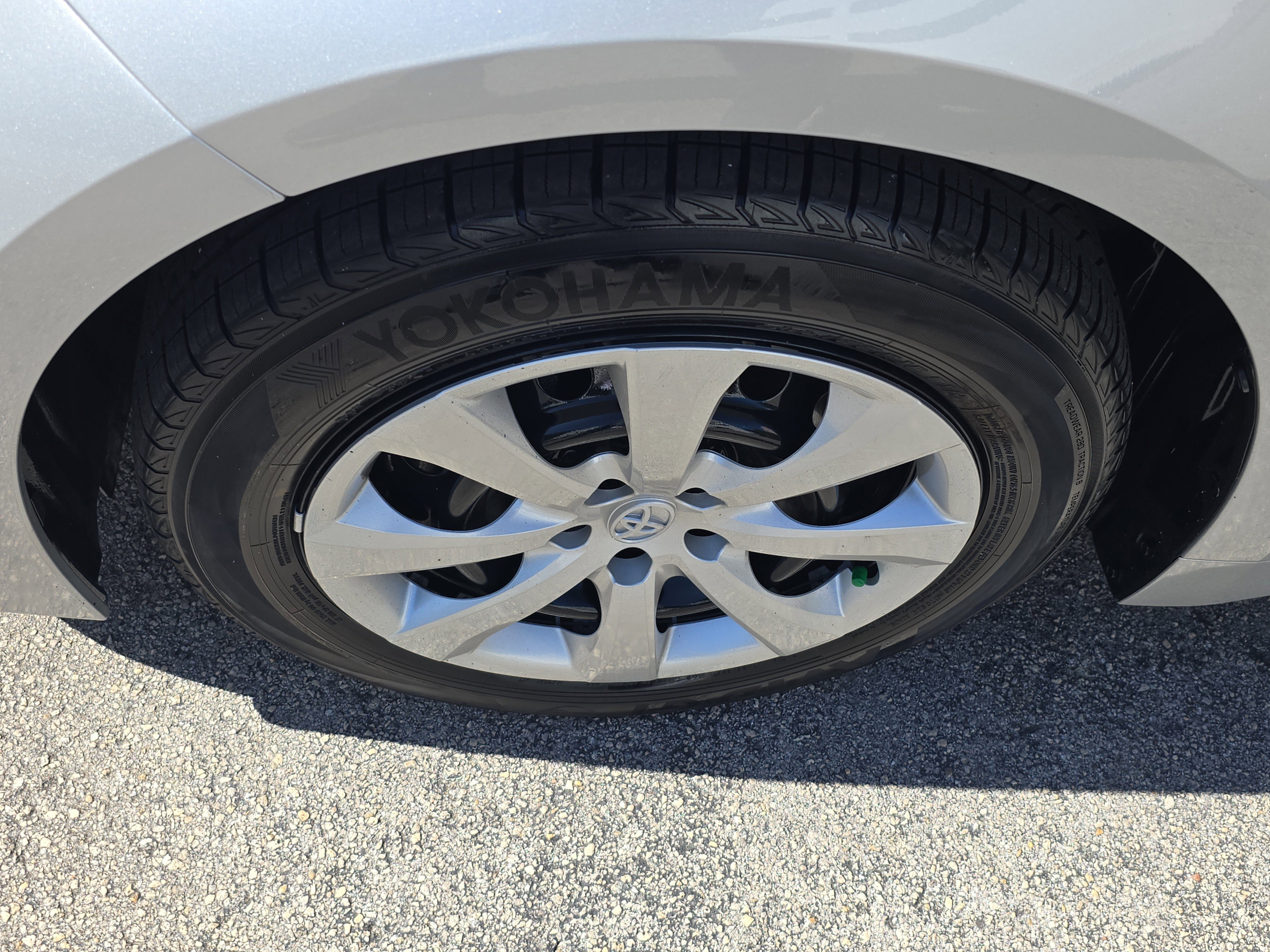 Used 2024 Toyota Corolla LE image 9