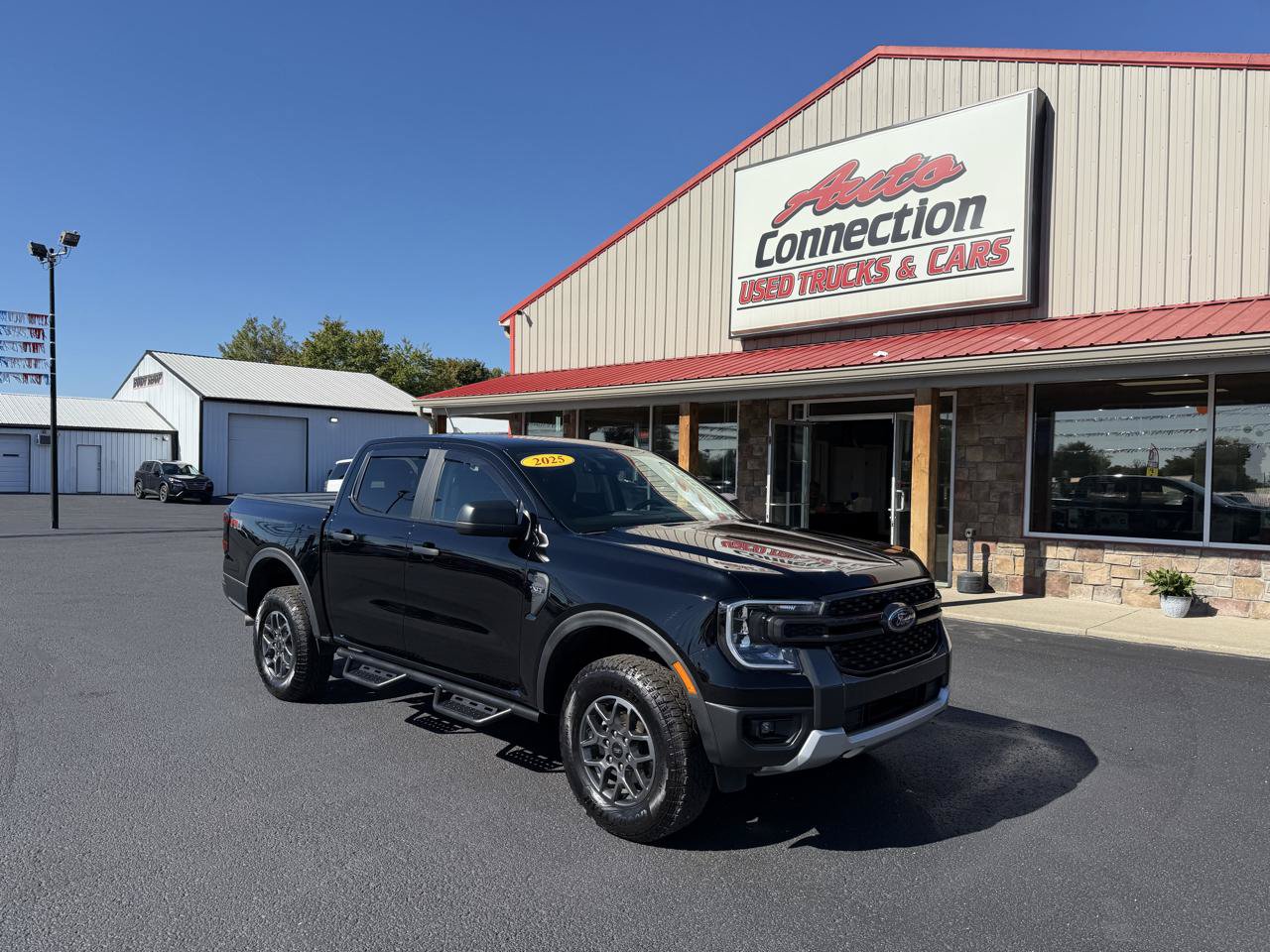 Used 2025 Ford Ranger XLT w/ FX4 Off-Road Package