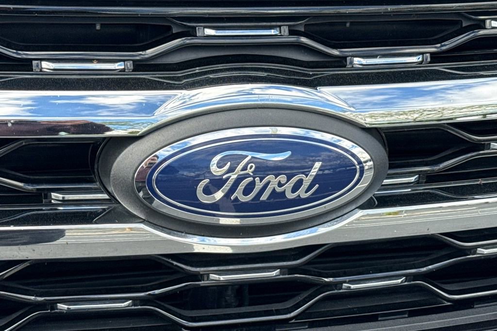 Used 2024 Ford Expedition Max Limited image 8