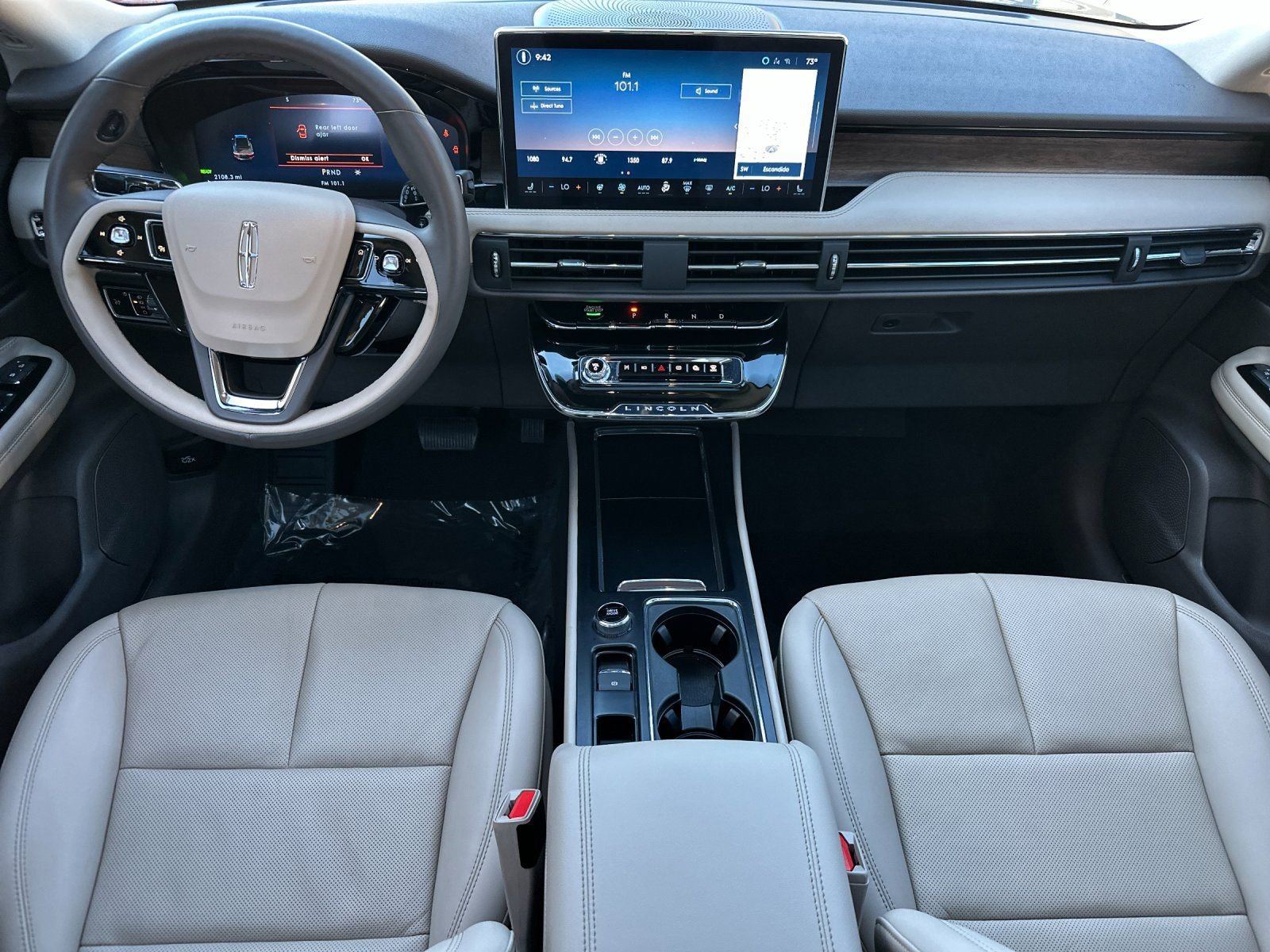 Used 2024 Lincoln Corsair Grand Touring w/ Equipment Group 301A image 16