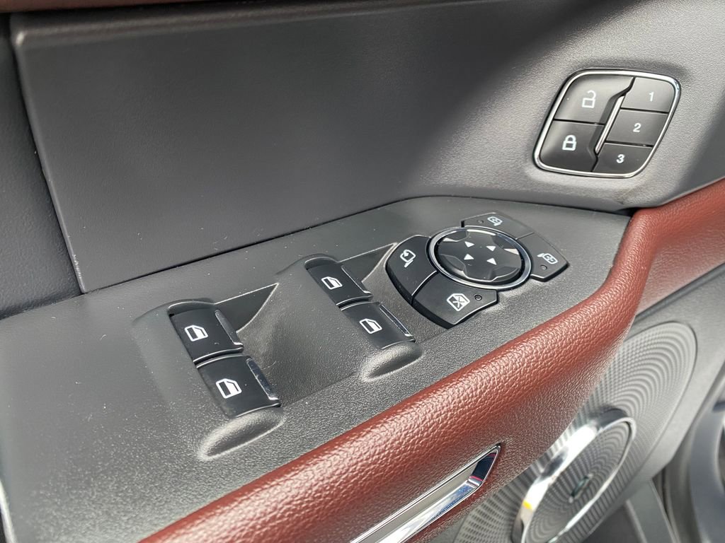 Used 2024 Ford Expedition Max Limited image 16