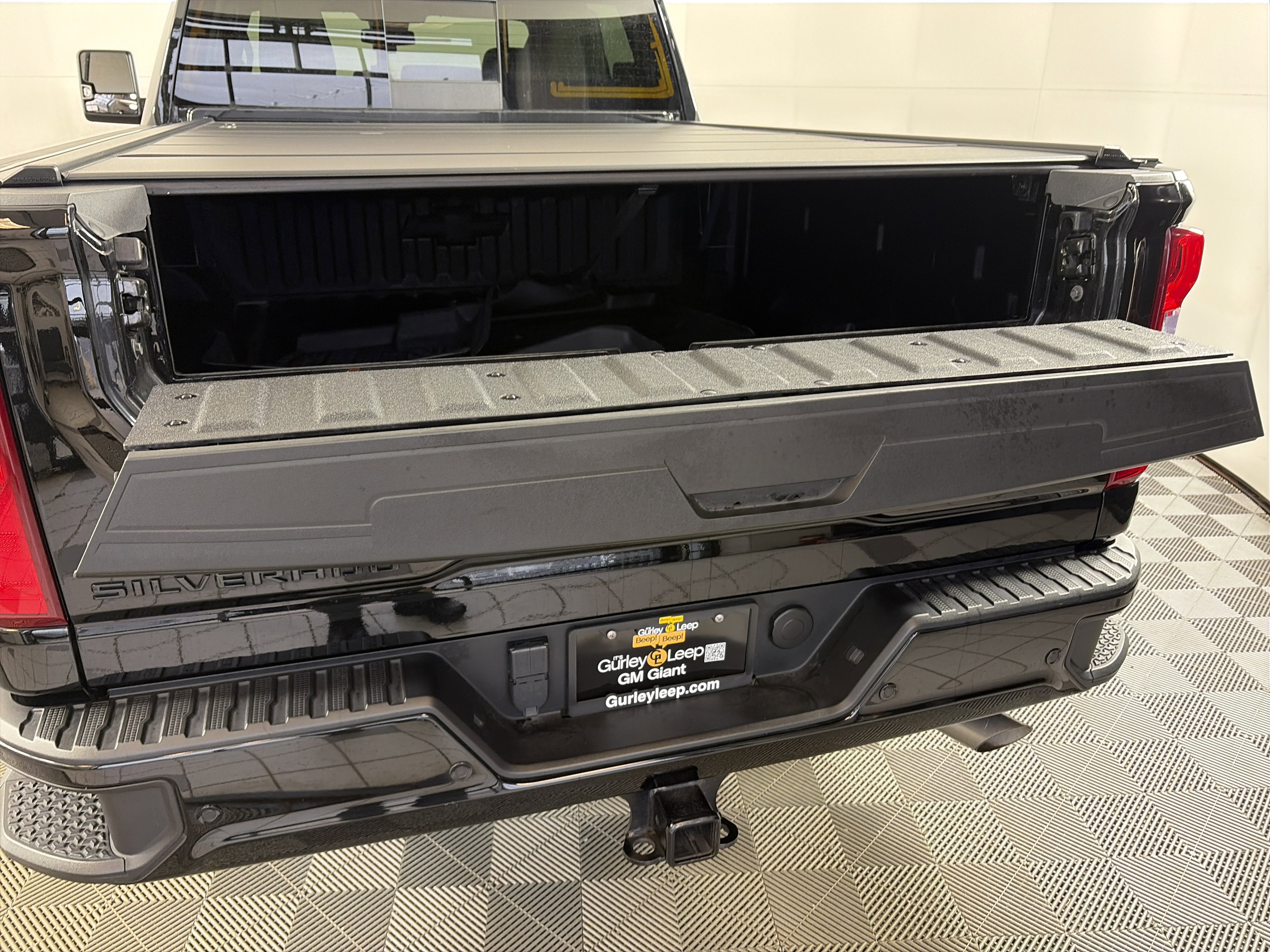 Certified 2024 Chevrolet Silverado 2500 LTZ w/ LTZ Plus Package image 14