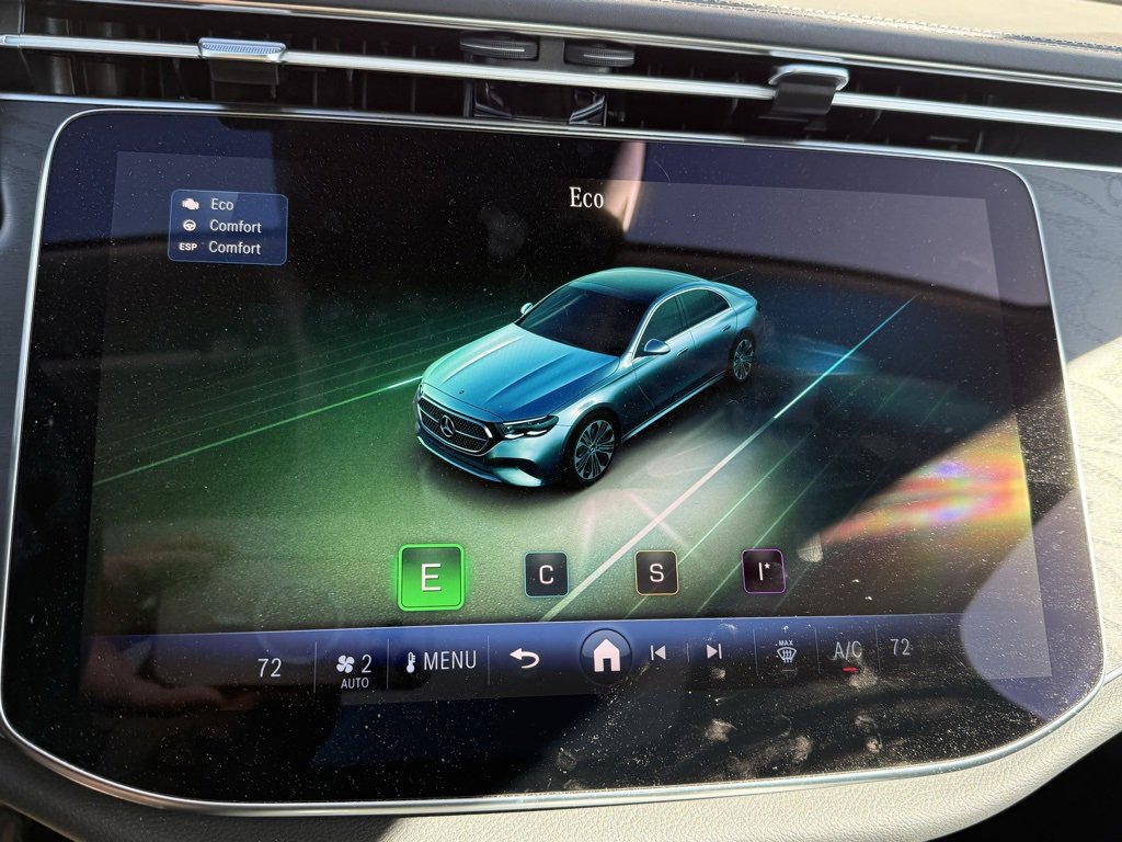 Used 2025 Mercedes-Benz E 350 Sedan image 11